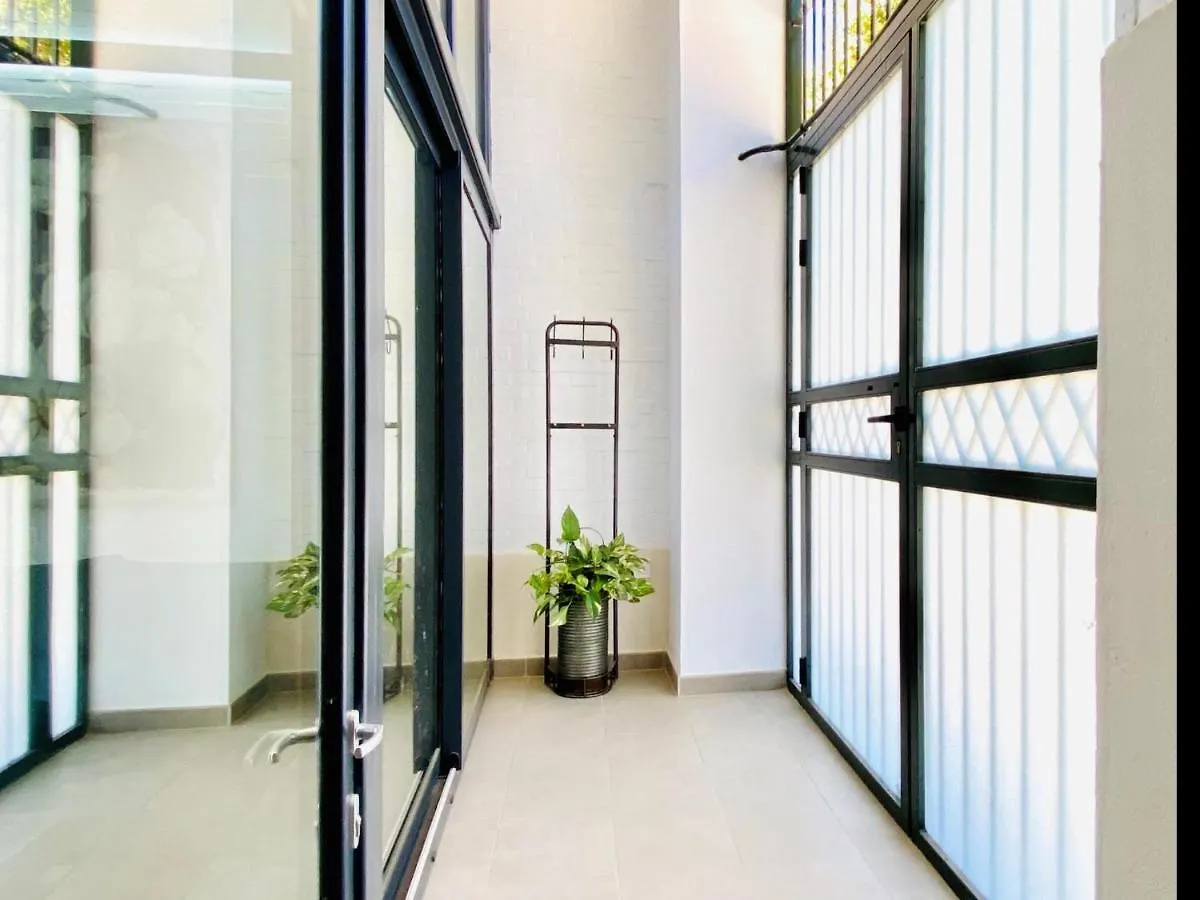 Tr1 Parking Incluido Loft Paseo Del Guadalquivir Apartment Seville Spain