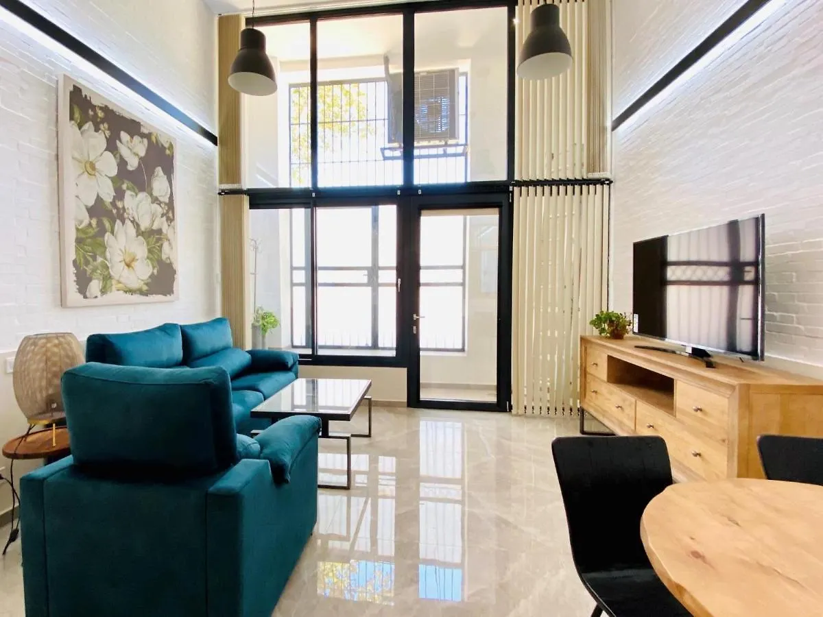 Tr1 Parking Incluido Loft Paseo Del Guadalquivir Apartment Seville Spain